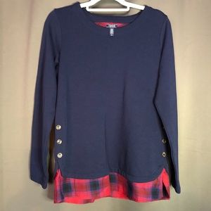 Women’s Izod long sleeve shirt